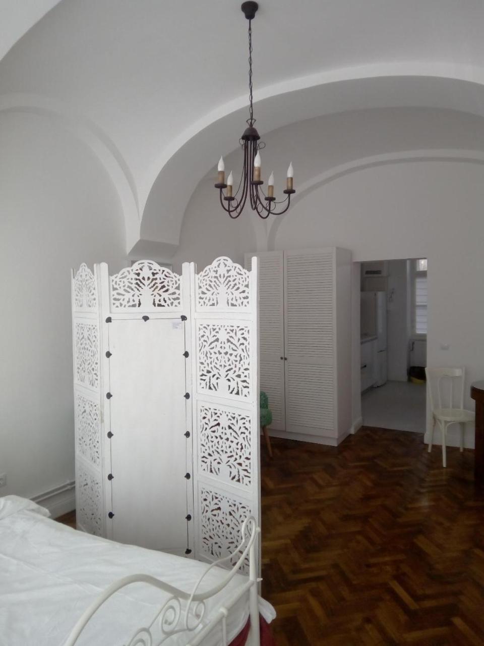 Christa Central 1 Сибиу Экстерьер фото